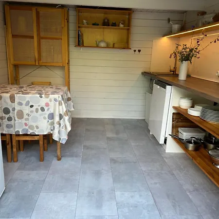 Nyaraló Viscosa Caempings Kõrgessaare